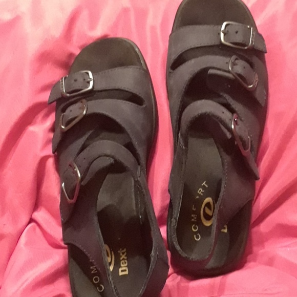 Dexter Comfort Scandals 1-1/2" wedge heel - Picture 4 of 8